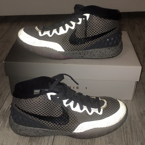 Kyrie 1 Allstars - Picture 3 of 4